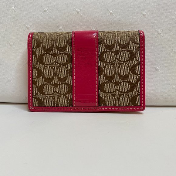Small Pink Wallelt/ID Holder from Coach - Picture 1 of 11